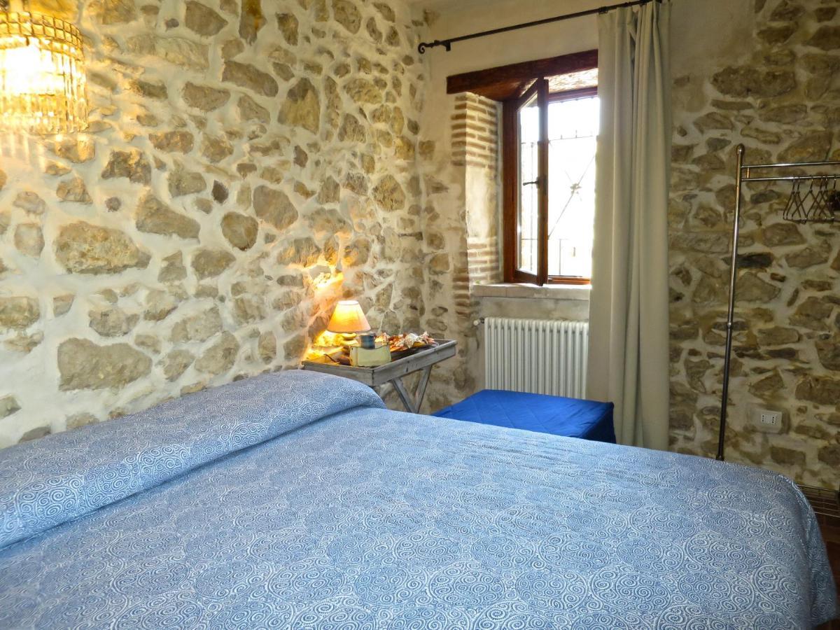 B&B Milleunapietra Romantic Guest House Ausonia Exteriör bild