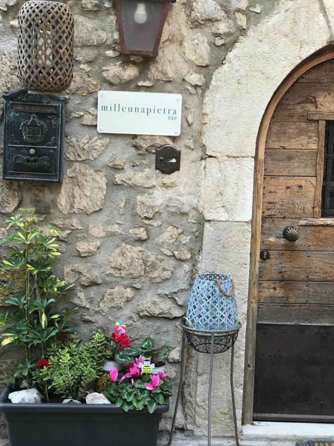 B&B Milleunapietra Romantic Guest House Ausonia Exteriör bild