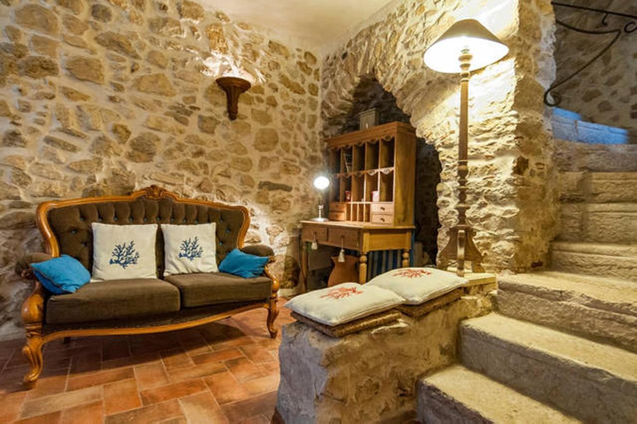 B&B Milleunapietra Romantic Guest House Ausonia Exteriör bild