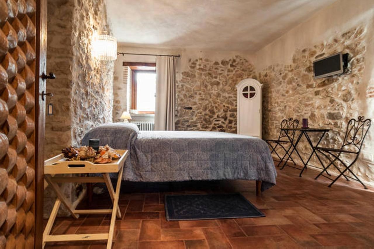 B&B Milleunapietra Romantic Guest House Ausonia Exteriör bild