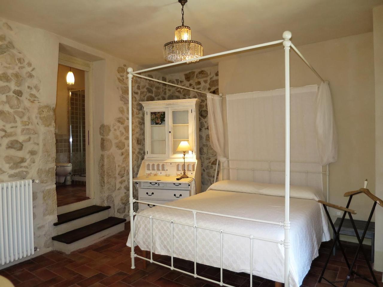 B&B Milleunapietra Romantic Guest House Ausonia Exteriör bild